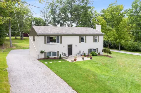 2383 Whitmer Rd, Batavia, OH 45103 photo 1