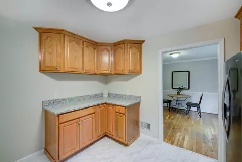 6400 Stirrup Rd, Cincinnati, OH 45244 photo 3