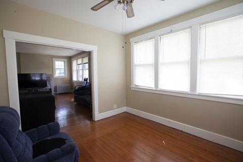 2758 Powell Dr, Cincinnati, OH 45211 photo 15