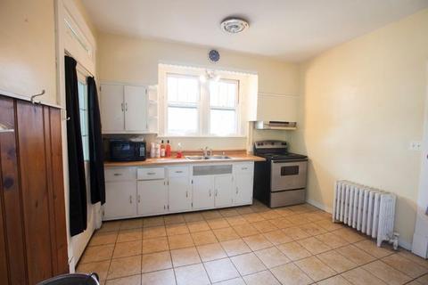 2758 Powell Dr, Cincinnati, OH 45211 photo 6