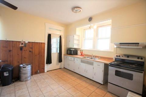 2758 Powell Dr, Cincinnati, OH 45211 photo 5