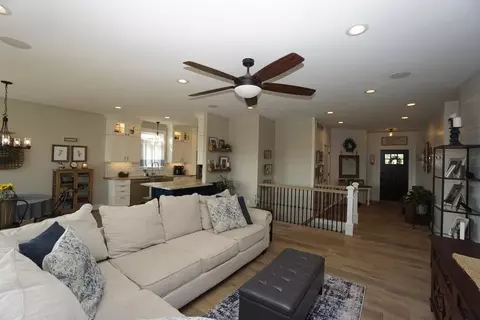 311 Mackenzie Ct, Blanchester, OH 45107 photo 8