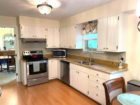 655 Allencrest Ct, Cincinnati, OH 45231 photo 8