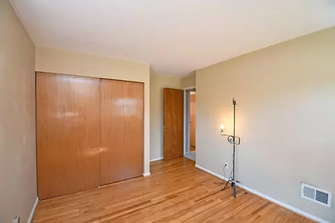 9343 Ranchill Dr, Cincinnati, OH 45231 photo 28