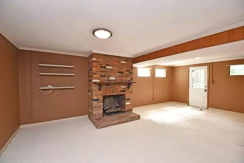 9343 Ranchill Dr, Cincinnati, OH 45231 photo 32