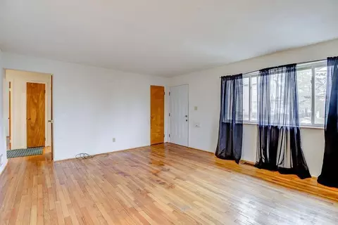 222 Howell St, Cleves, OH 45002 photo 3