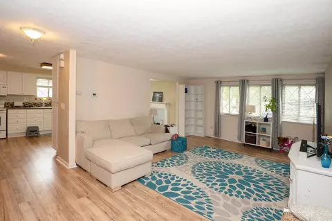4298 Cider Mill Dr, Cincinnati, OH 45245 photo 5
