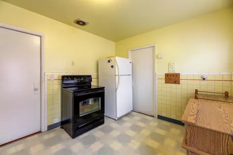3202 Glenmore Ave, Cincinnati, OH 45211 photo 9