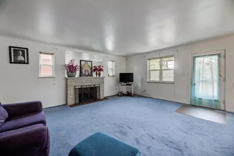 3202 Glenmore Ave, Cincinnati, OH 45211 photo 4