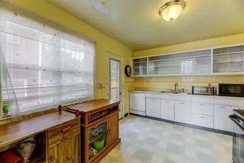 3202 Glenmore Ave, Cincinnati, OH 45211 photo 7