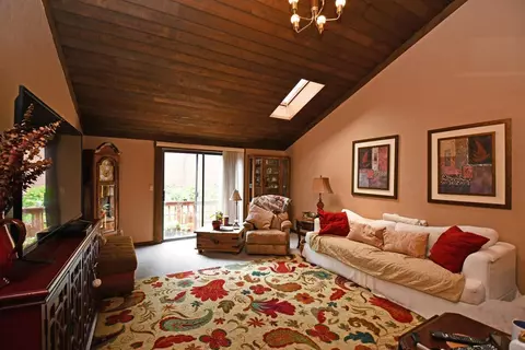 7273 Deaconsbench Ct, Cincinnati, OH 45244 photo 6