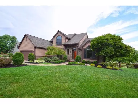 2856 E Cove Ct, Maineville, OH 45039 photo 1