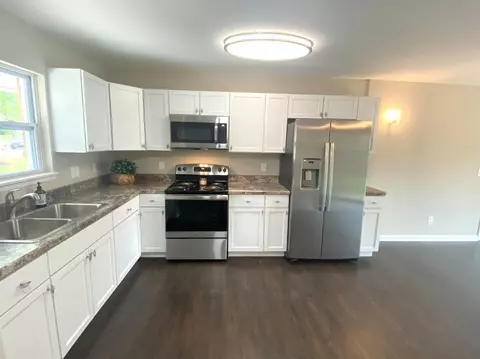 960 Glasglow Dr, Forest Park, OH 45240 photo 3