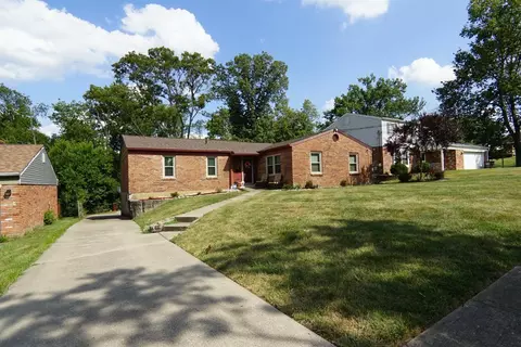 9344 Montoro Dr, Cincinnati, OH 45231 photo 4