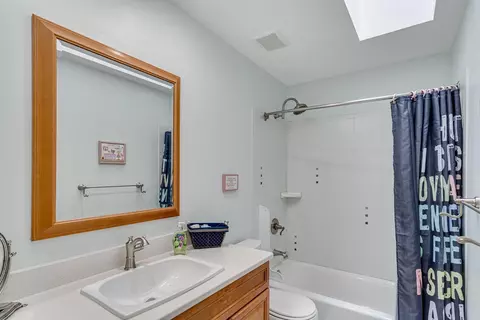 8458 Greenleaf Dr, Cincinnati, OH 45255 photo 29