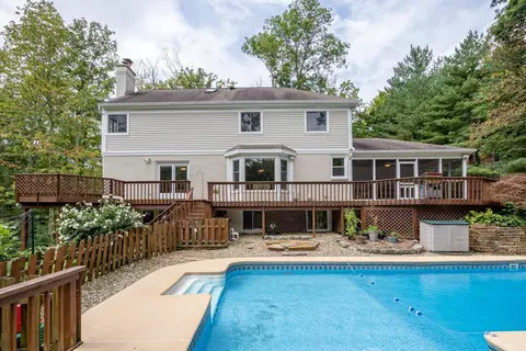 8458 Greenleaf Dr, Cincinnati, OH 45255 photo 39