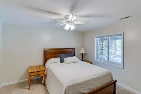 8458 Greenleaf Dr, Cincinnati, OH 45255 photo 34