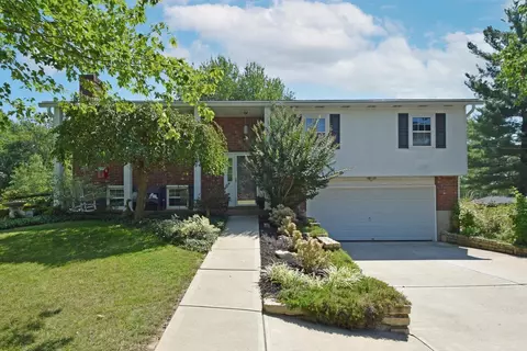 4158 Brookfield Dr, Cincinnati, OH 45245 photo 1