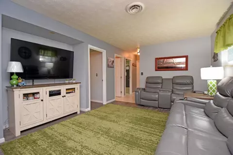 4158 Brookfield Dr, Cincinnati, OH 45245 photo 21
