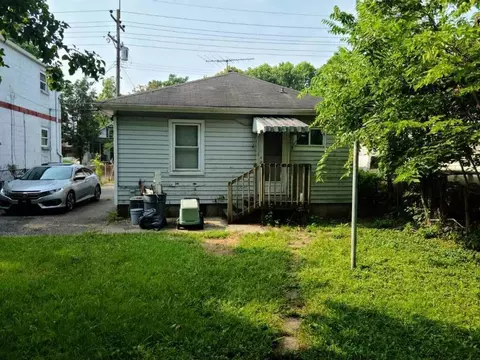 1108 Jackson St, Lincoln Heights, OH 45215 photo 2