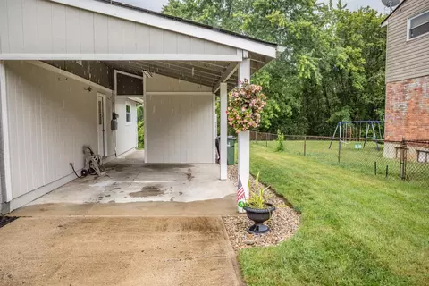 2341 Roxanna Dr, Cincinnati, OH 45231 photo 29