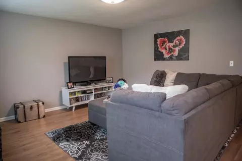 2341 Roxanna Dr, Cincinnati, OH 45231 photo 8