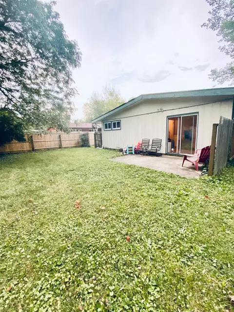 10885 Carnegie Dr, Forest Park, OH 45240 photo 22