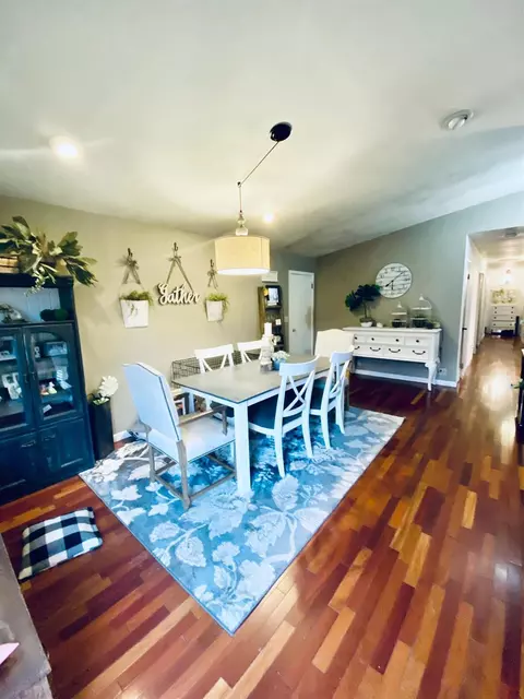 10885 Carnegie Dr, Forest Park, OH 45240 photo 5