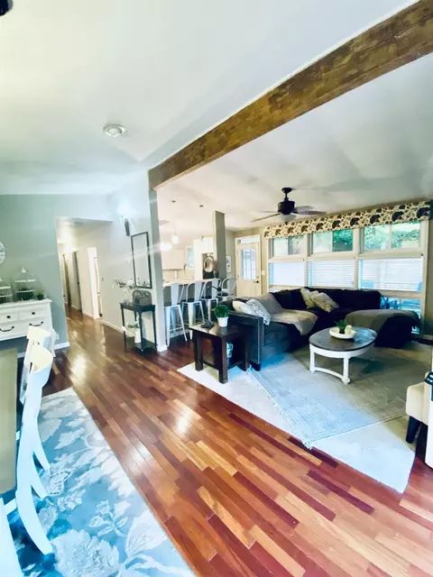 10885 Carnegie Dr, Forest Park, OH 45240 photo 4