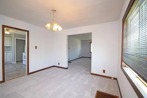 2460 Galbraith Rd, Cincinnati, OH 45237 photo 16