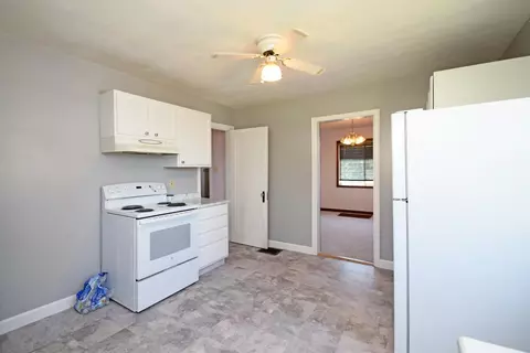 2460 Galbraith Rd, Cincinnati, OH 45237 photo 11