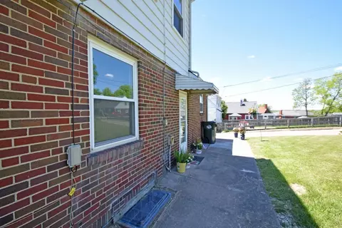 2460 Galbraith Rd, Cincinnati, OH 45237 photo 21