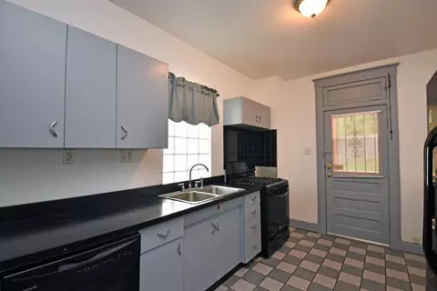 3460 Fernside Pl, Cincinnati, OH 45207 photo 17