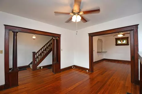 3460 Fernside Pl, Cincinnati, OH 45207 photo 10