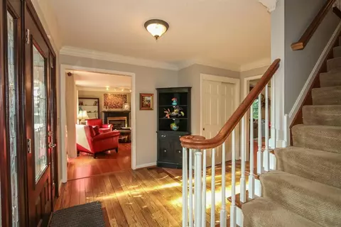 8143 Lyndhurst Ct, Cincinnati, OH 45249 photo 4