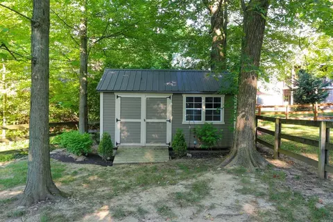 8143 Lyndhurst Ct, Cincinnati, OH 45249 photo 31