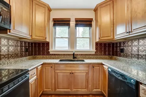 1920 Springdale Rd, Cincinnati, OH 45231 photo 16