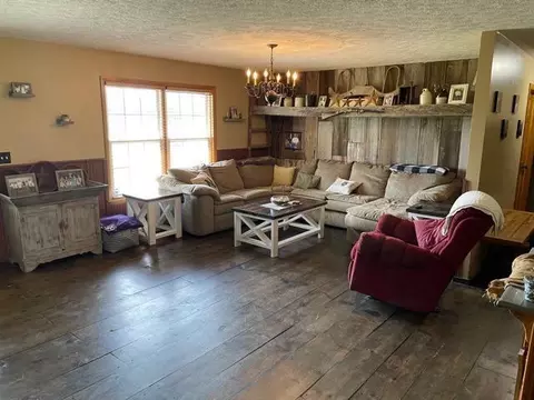 4875 Wildcat Rd, Winchester, OH 45697 photo 2