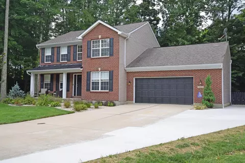 2011 Mistletoe Ct, Amelia, OH 45102 photo 2