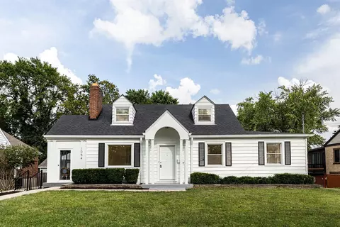 1054 Burns Ave, Wyoming, OH 45215 photo 1