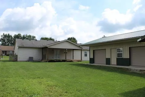 6029 Sean Cir, Blanchester, OH 45107 photo 4