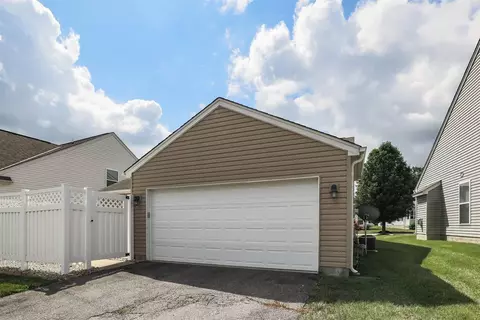 4241 Gensen Loop, Cincinnati, OH 45245 photo 23