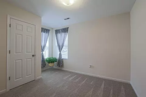 4241 Gensen Loop, Cincinnati, OH 45245 photo 17