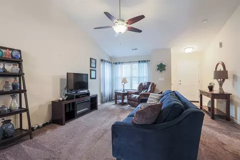 4241 Gensen Loop, Cincinnati, OH 45245 photo 5
