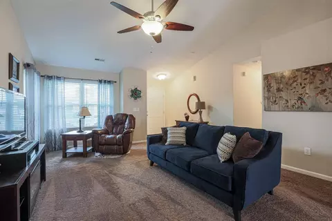 4241 Gensen Loop, Cincinnati, OH 45245 photo 6