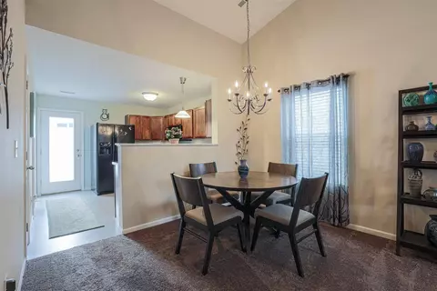 4241 Gensen Loop, Cincinnati, OH 45245 photo 8