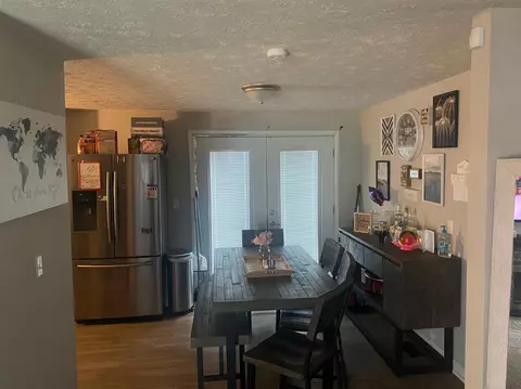 523 Bessinger Dr, Forest Park, OH 45240 photo 5