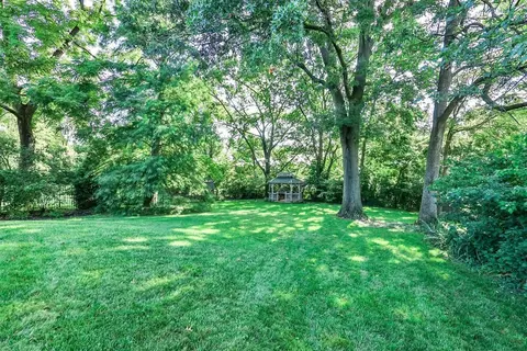 9048 Ranchill Dr, Cincinnati, OH 45231 photo 24