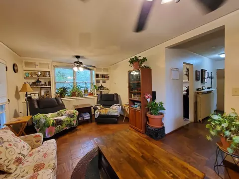 14 Ashby St, Greenhills, OH 45218 photo 5