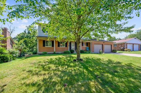 619 Vincennes Ct, Cincinnati, OH 45231 photo 3